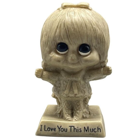 Vintage 1970 W&R Berries figurine I Love You This Much sillisculpt figurine READ - Picture 1 of 6
